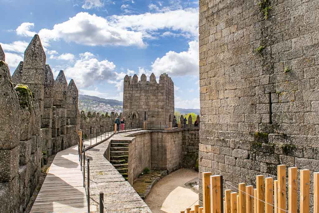 Walls of the Medieval Castle, things to do in Guimaraes