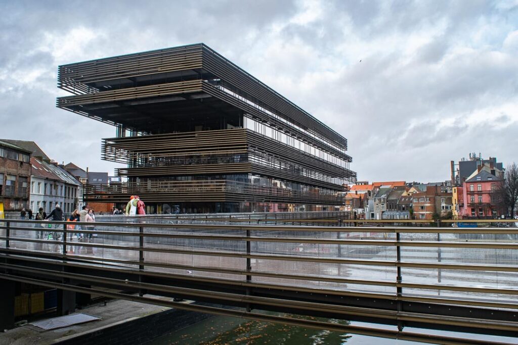 Ghent Library, Unusual Ghent Sights