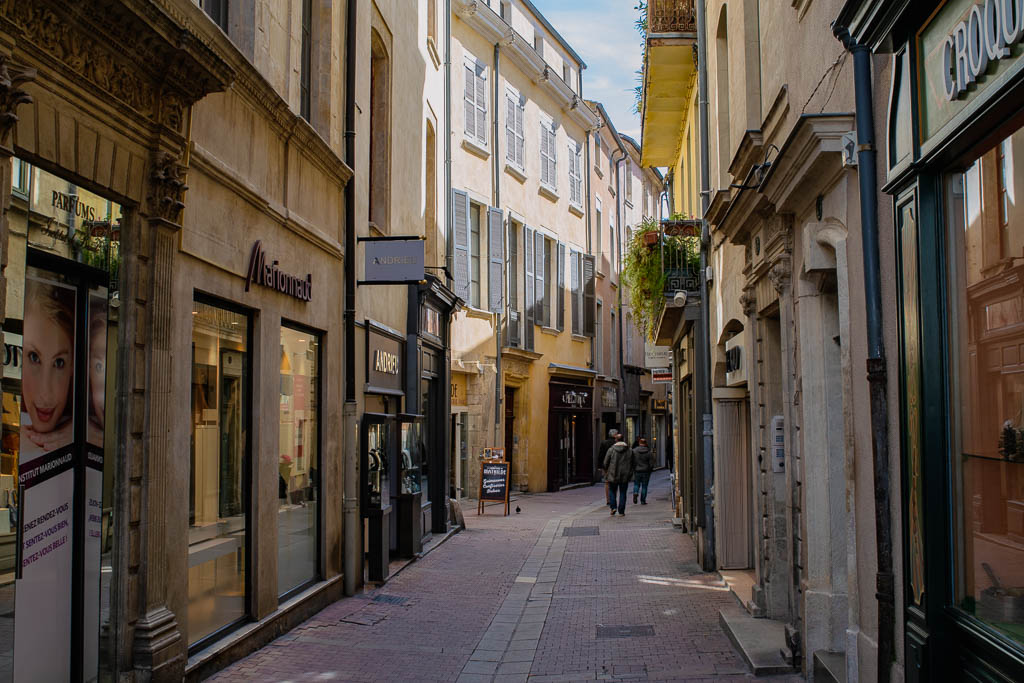 Nimes things to do
