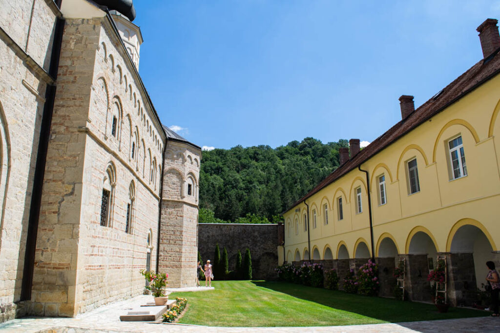 Fruksa Gora Orthodox Monasteries
