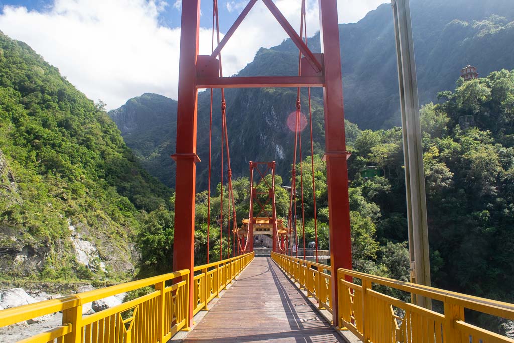 Pudu Bridge, Day Trip to Taroko Gorge