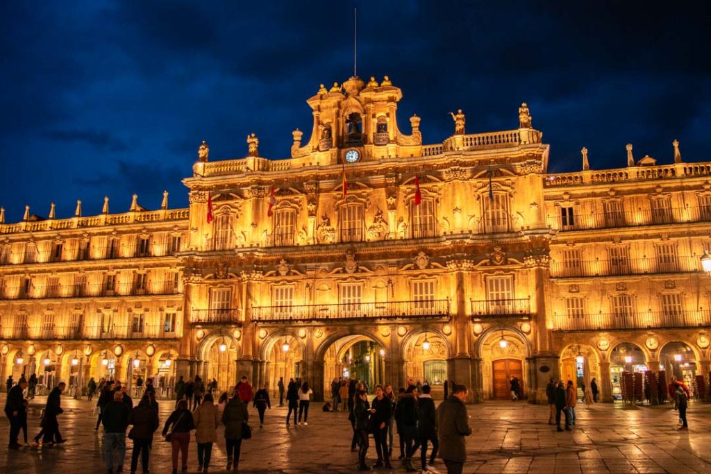 Plaza Mayor at Night, Salamanca Tourism