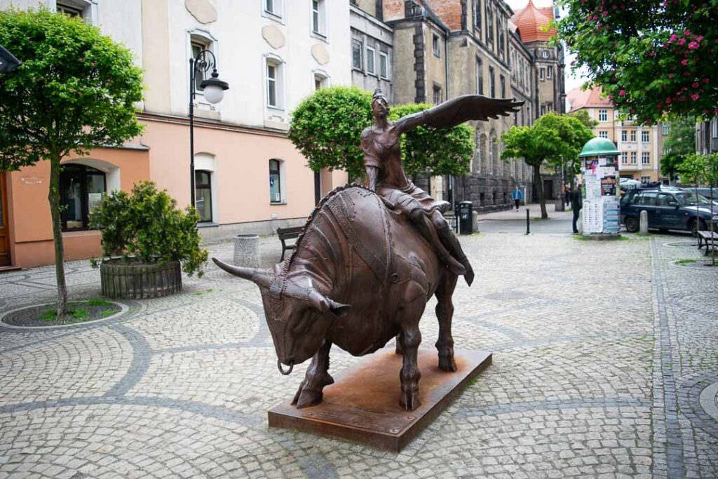 Bull statue