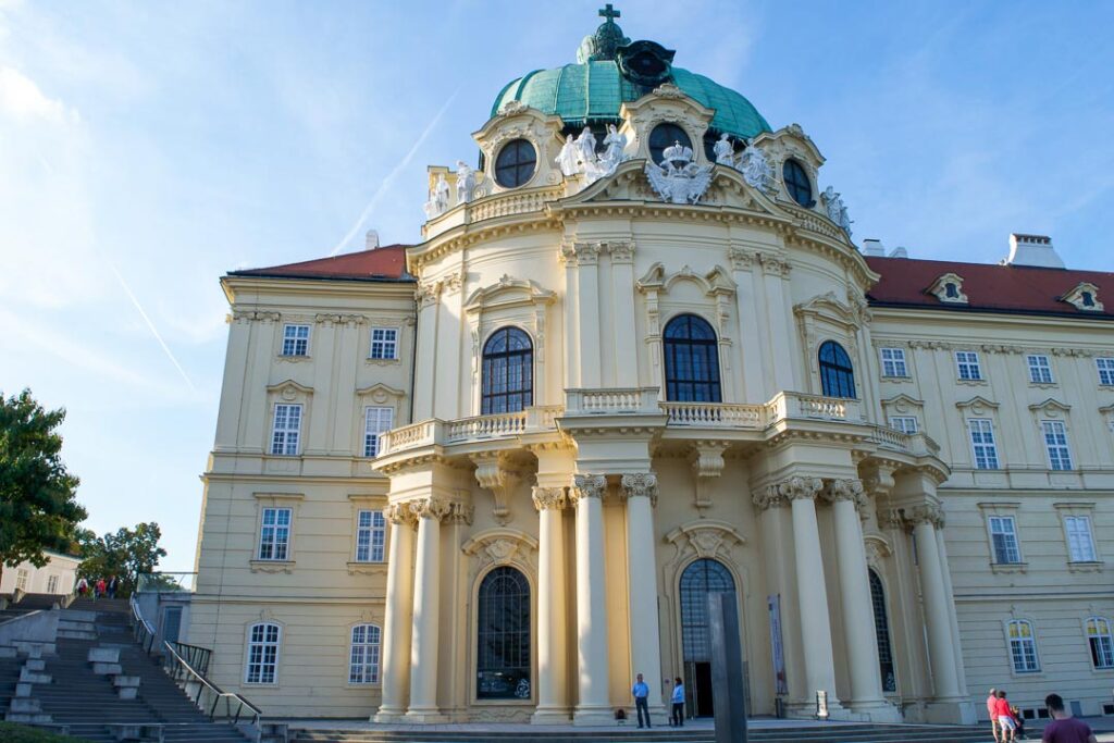 Klosterneuburg Stift, Vienna's Outskirts