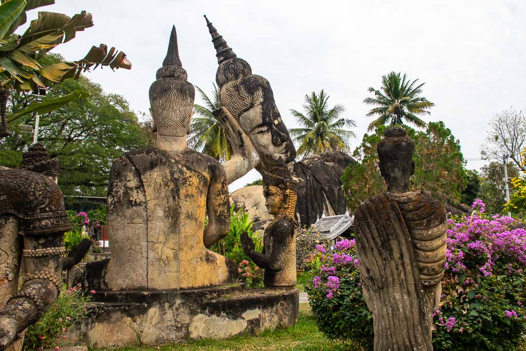Vientiane tour to Buddha Park
