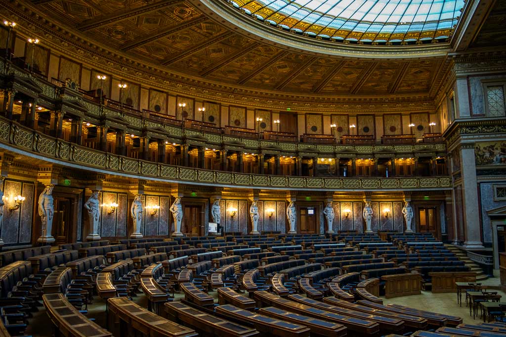 Vienna Australian Parliament, non-touristy things to do in Vienna