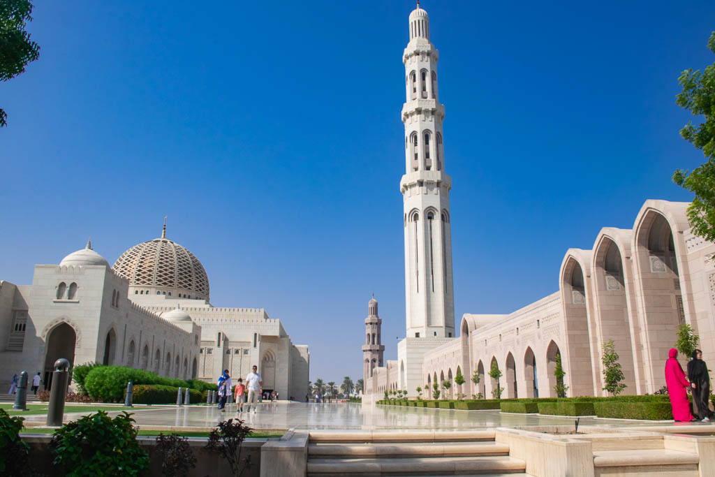 Sultan Qaboos Grand Mosque, things to do in Muscat Oman