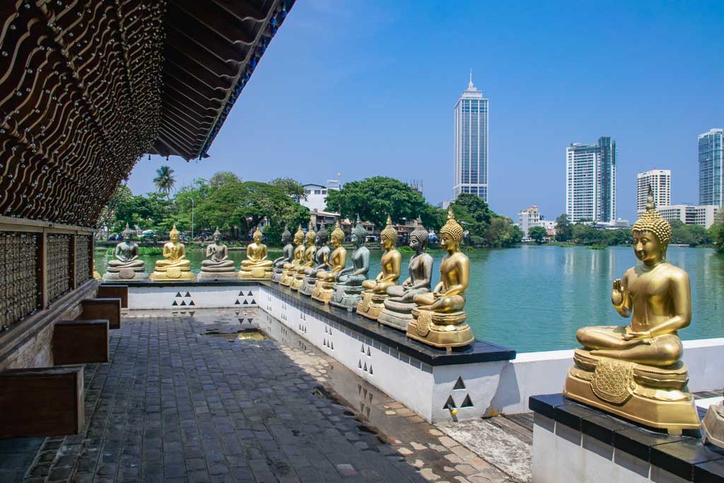 Seema Malakaya Temple, what to do in Colombo Sri Lanka