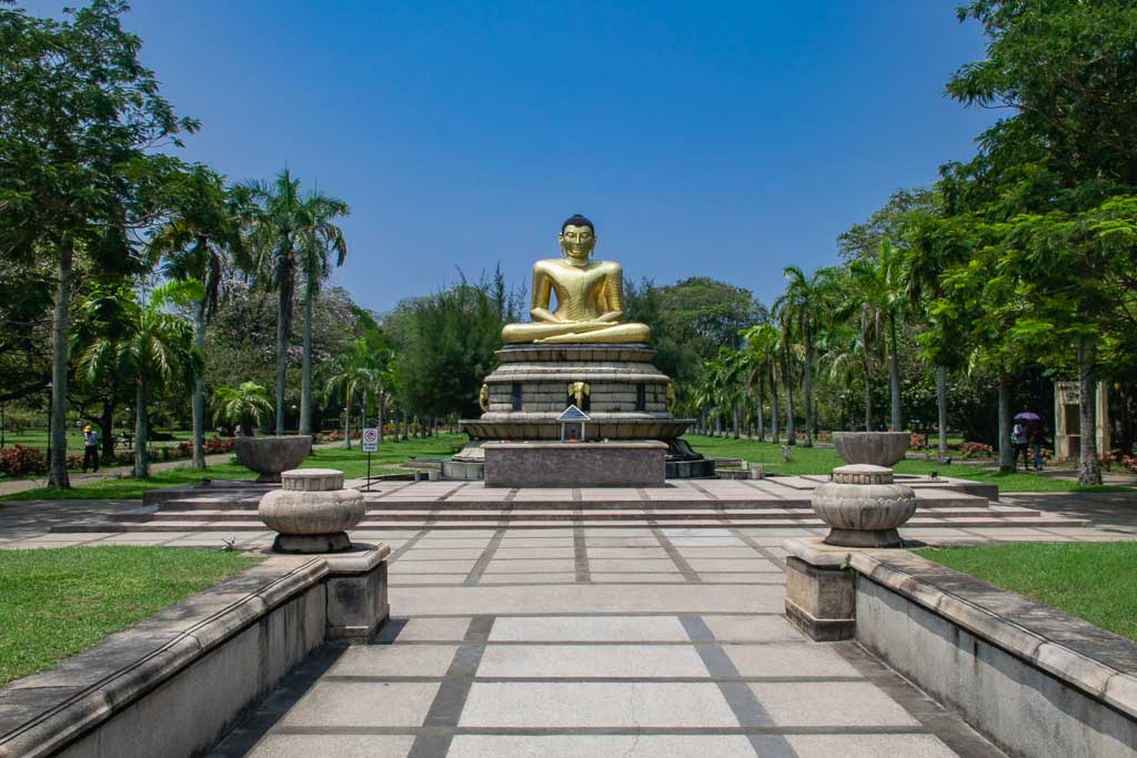 Viharamahadevi Park, Colombo sightseeing